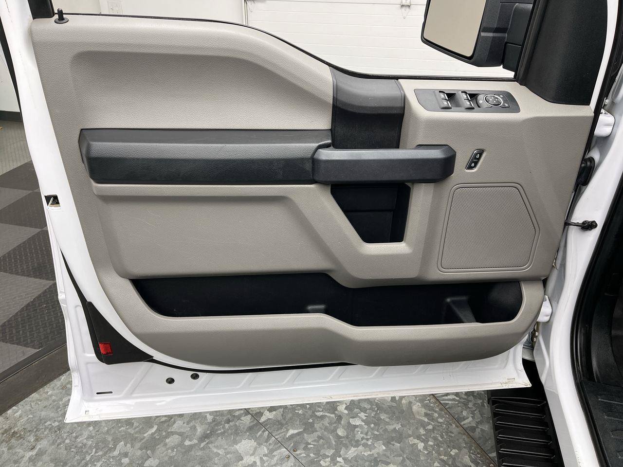 Used 2020 Ford F150 XL w/ Equipment Group 101A Mid AWD/4WD image 6