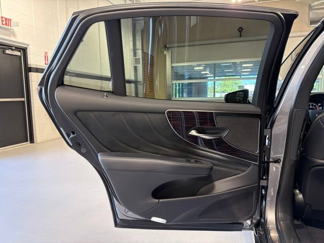 Used 2019 Lexus LS 500 AWD w/ Interior Upgrade Package image 24