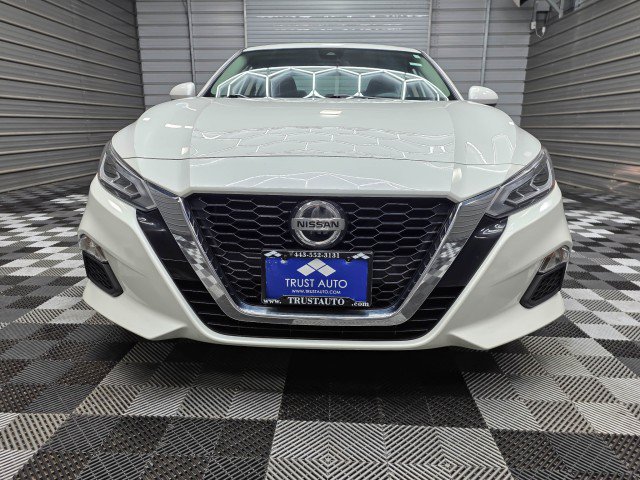 Used 2022 Nissan Altima 2.5 SV w/ SV Premium Package FWD image 3