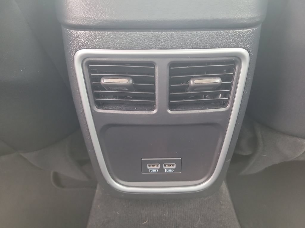 Used 2021 Chrysler 300 Touring RWD image 14