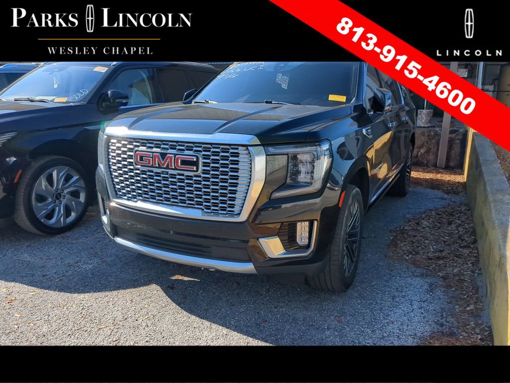Used 2022 GMC Yukon XL Denali w/ Denali Ultimate Package image 4