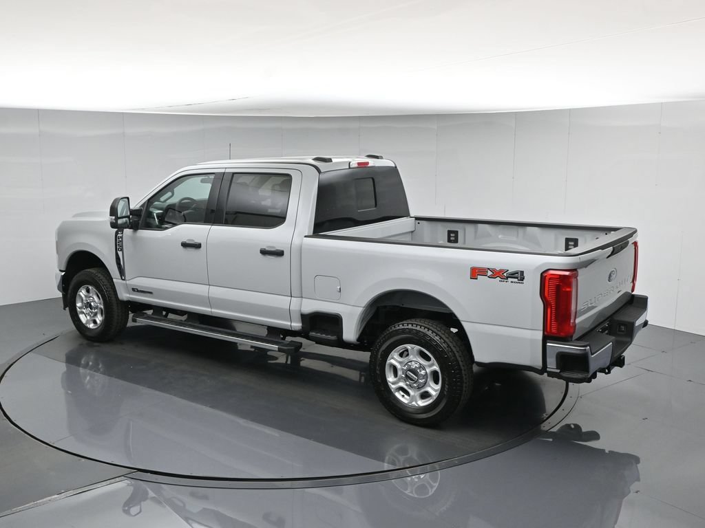 New 2026 Ford F250 XLT w/ FX4 Off-Road Package AWD/4WD image 41