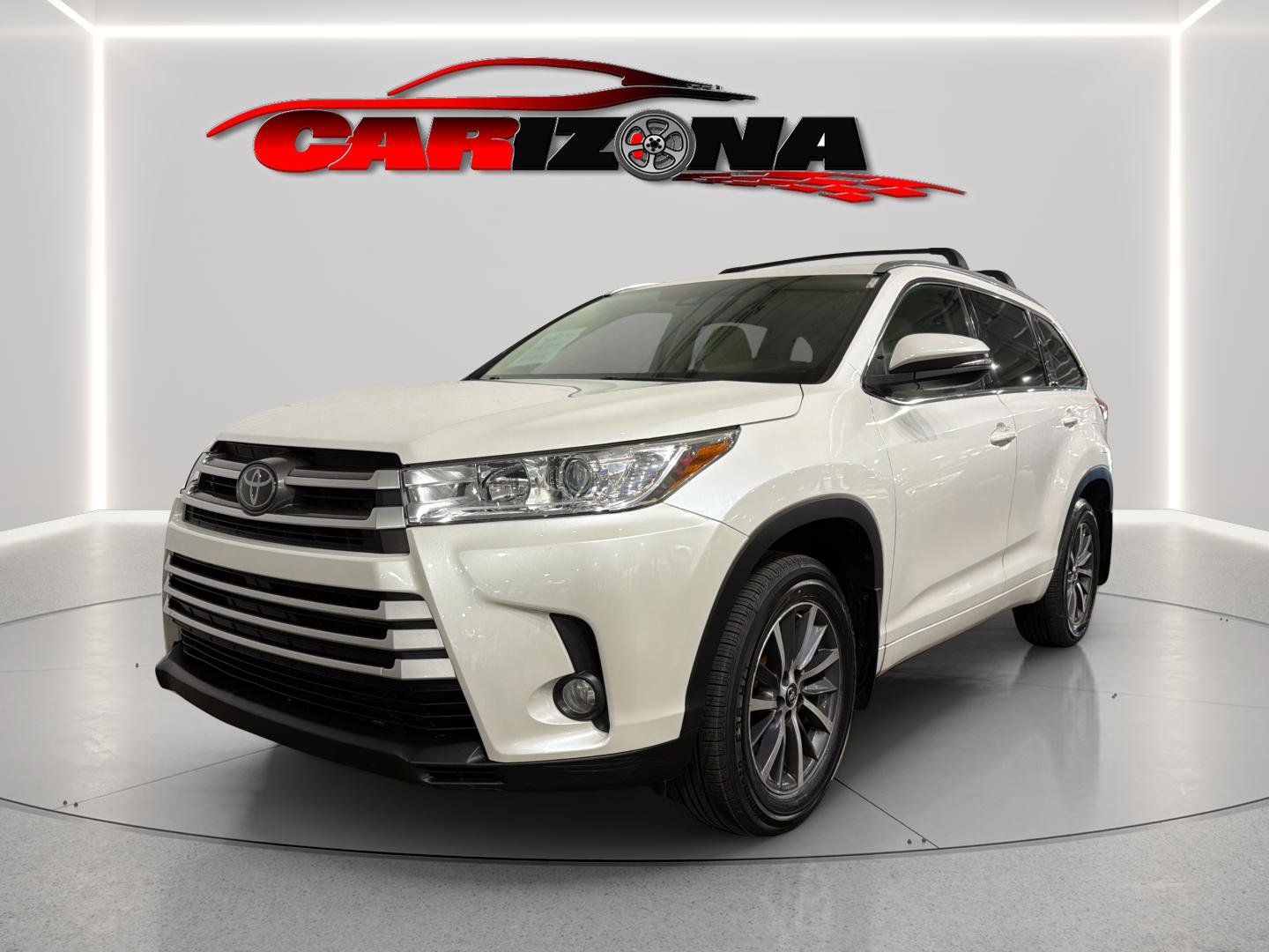 Used 2017 Toyota Highlander XLE AWD/4WD image 11
