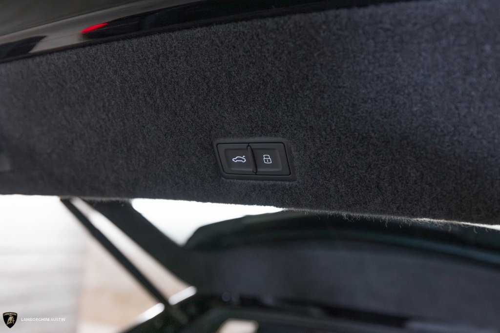Used 2024 Lamborghini Urus S image 13