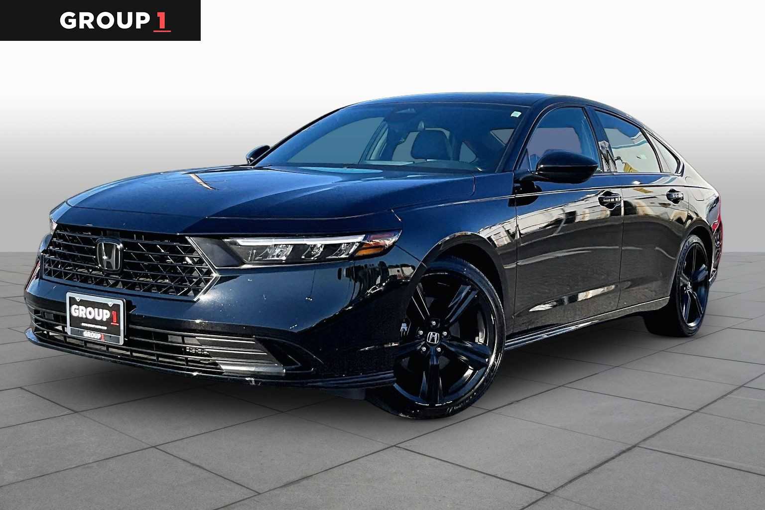 Used 2025 Honda Accord Sport image 1