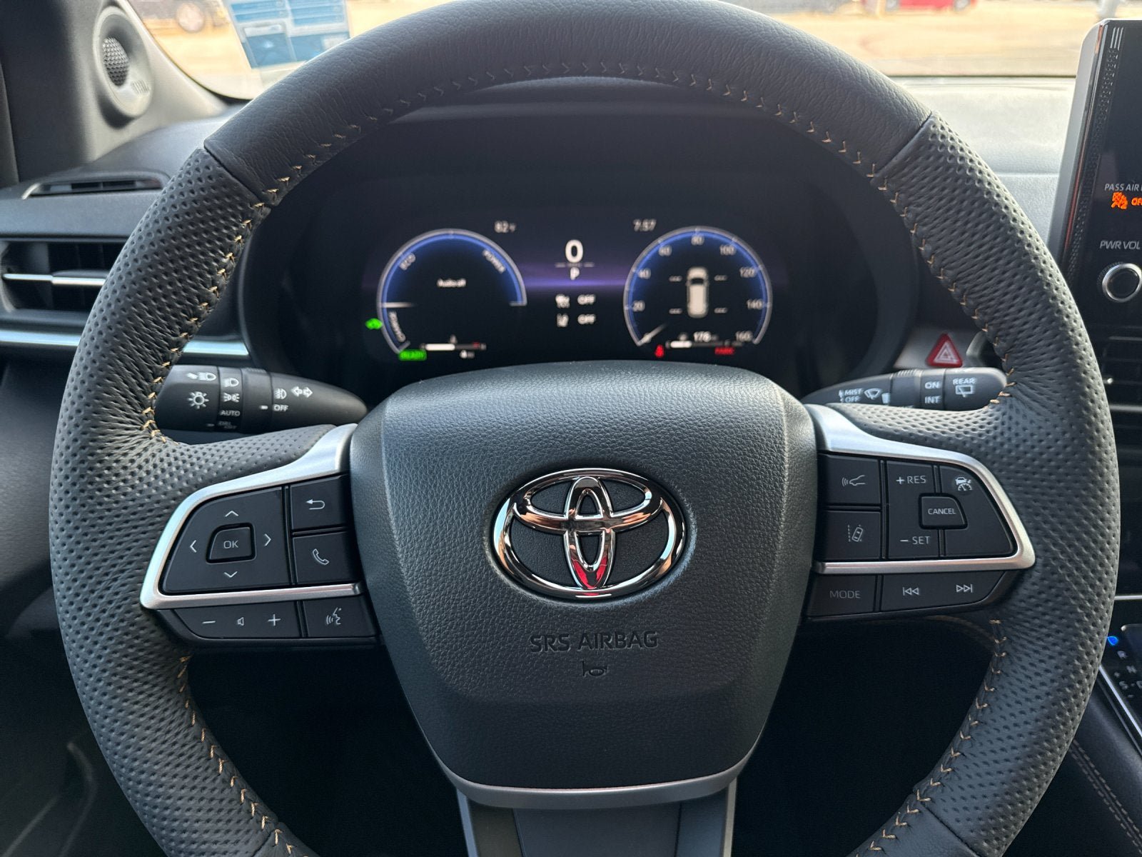New 2026 Toyota Sienna XLE Woodland Edition AWD/4WD image 26