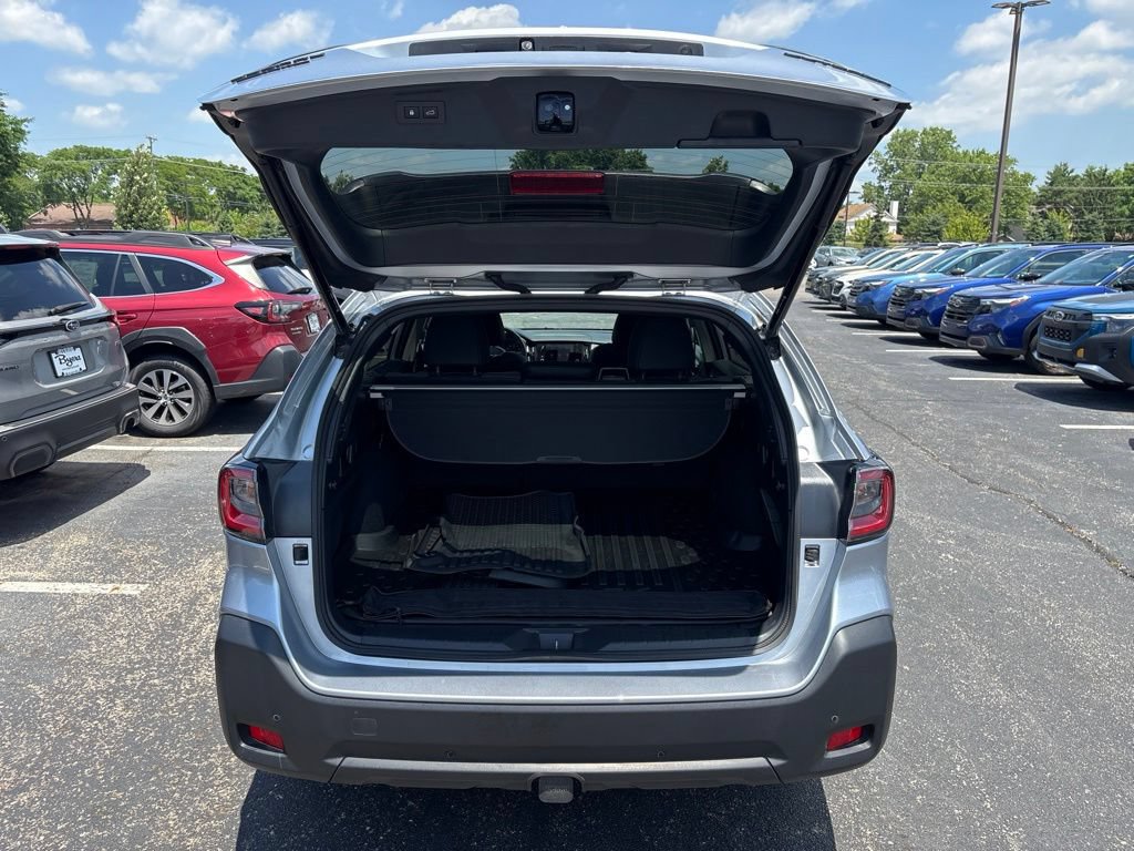 Certified 2024 Subaru Outback Onyx Edition AWD/4WD image 8