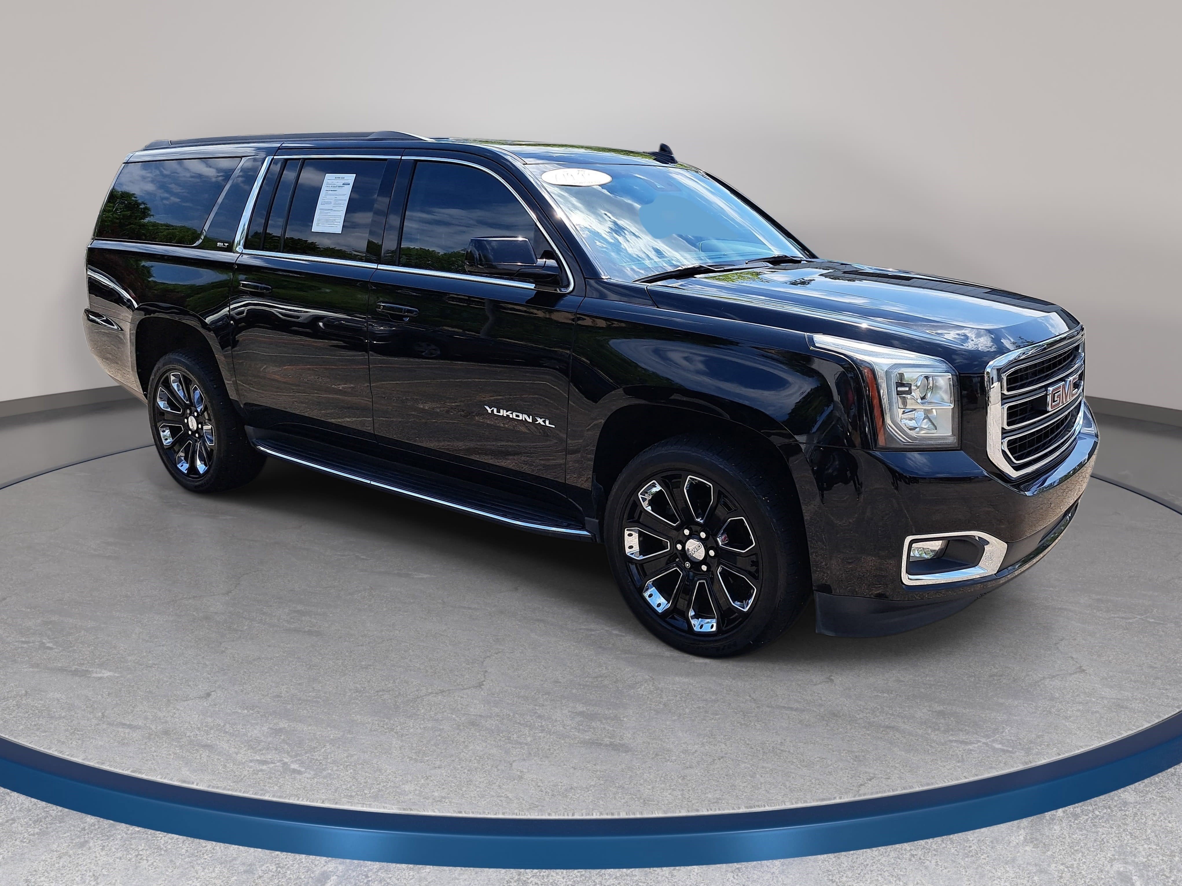 Used 2019 GMC Yukon XL SLT RWD image 3