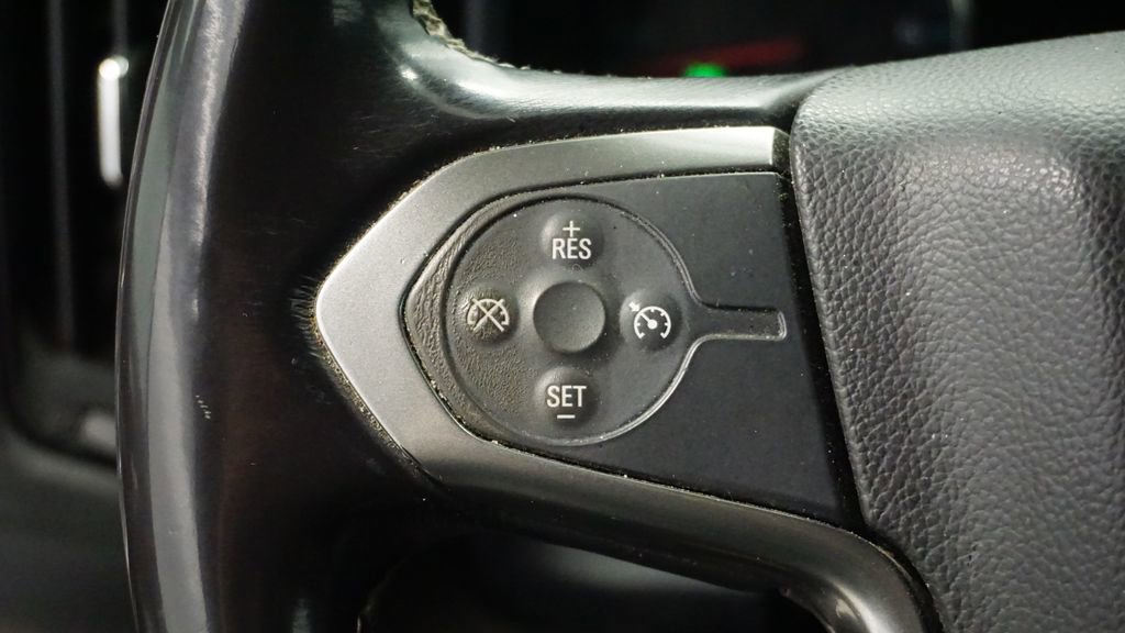 Used 2018 Chevrolet Silverado 1500 LT w/ All Star Edition image 29