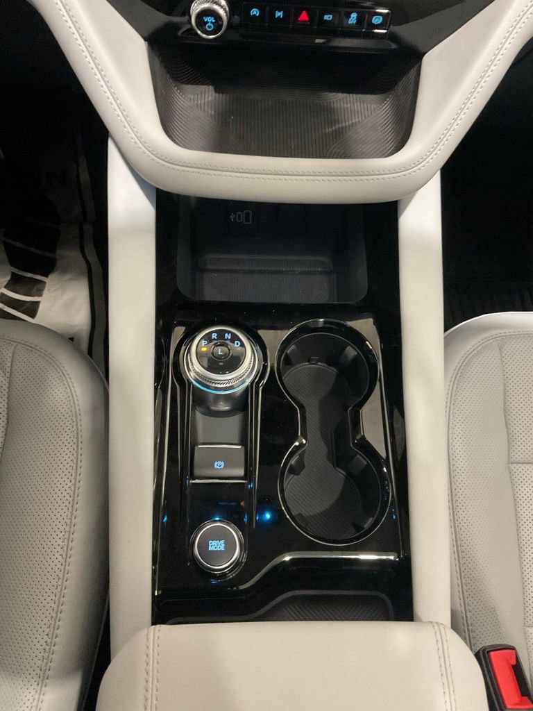 New 2026 Ford Explorer Platinum w/ LUX Leather Package image 21