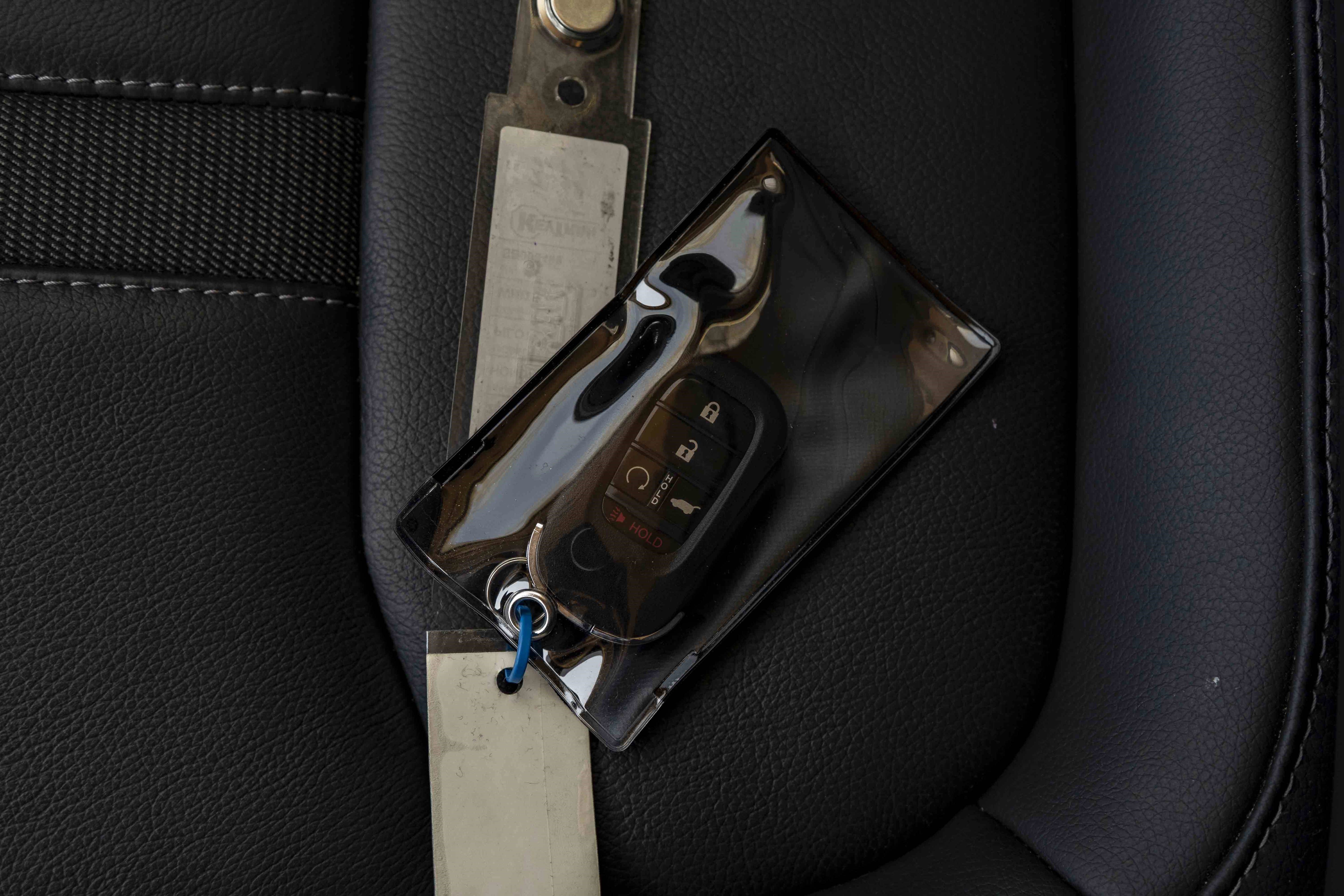 Used 2025 Honda Pilot EX-L image 43