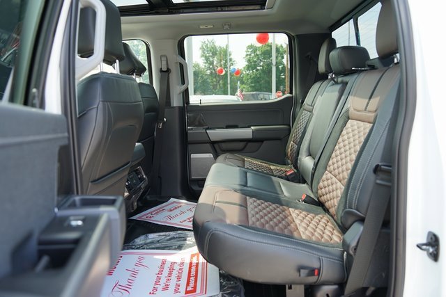 New 2025 Ford F250 Lariat w/ Lariat Ultimate Package image 8