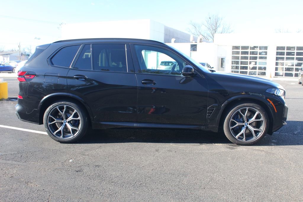 New 2026 BMW X5 M60i image 10