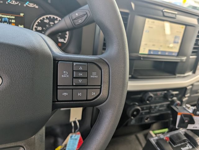 New 2026 Ford F550 4x4 Regular Cab Super Duty image 19
