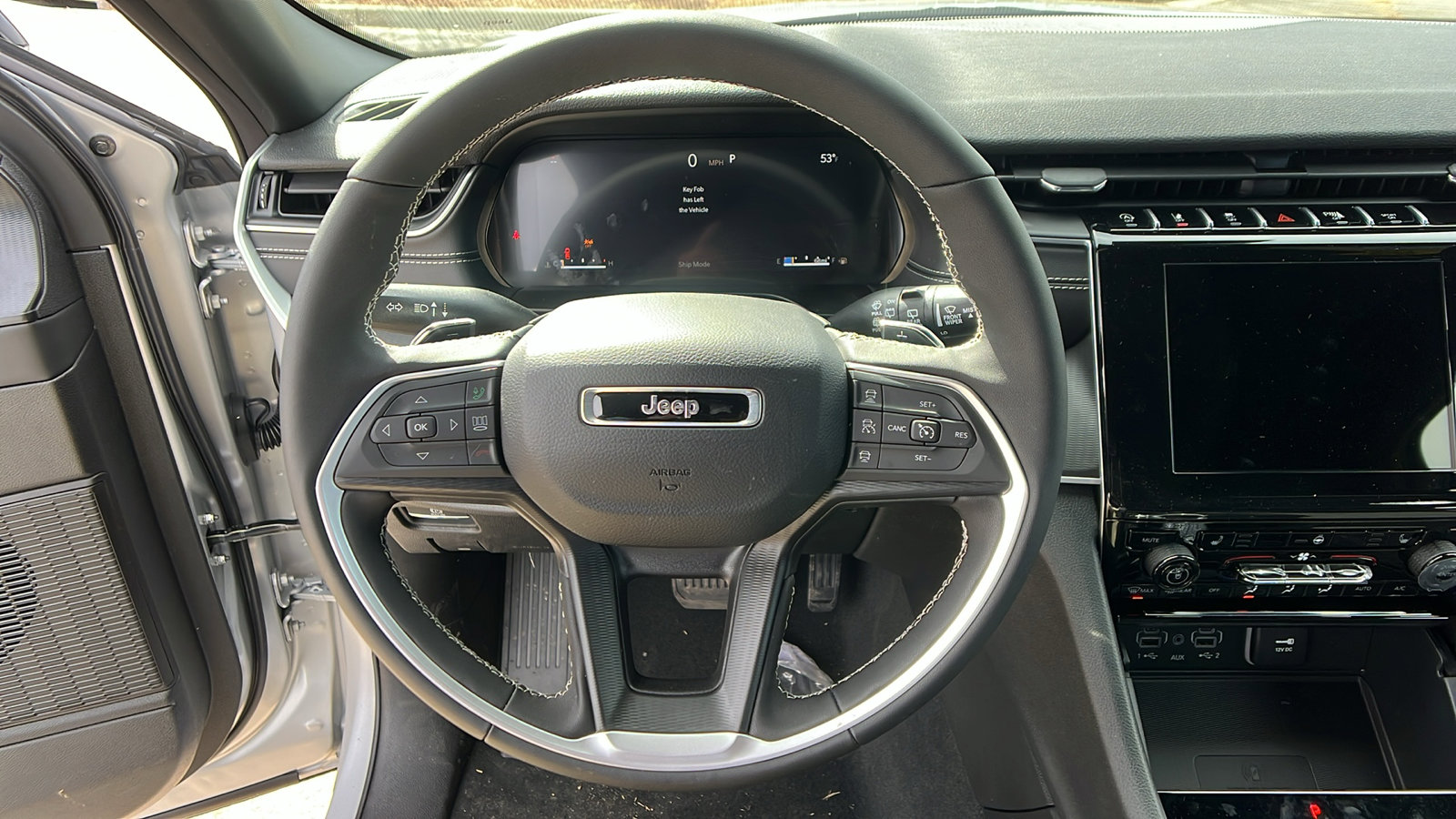 New 2025 Jeep Grand Cherokee 4WD image 19