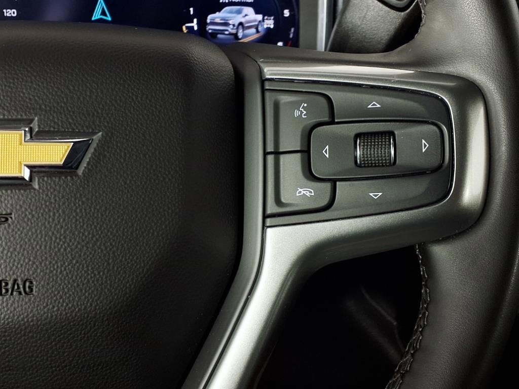 Used 2025 Chevrolet Silverado 1500 LT image 11