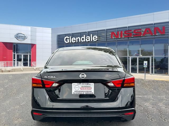 Used 2022 Nissan Altima 2.5 S FWD image 5