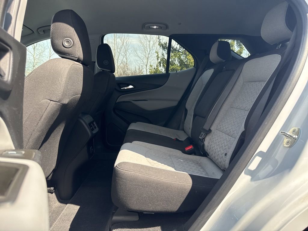 Used 2022 Chevrolet Equinox LS w/ LS Convenience Package image 25