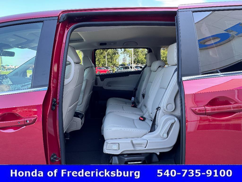 Certified 2026 Honda Odyssey EX-L image 16