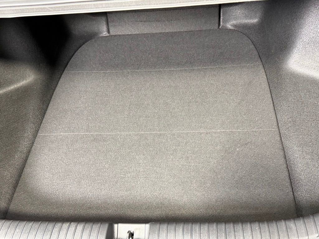 Used 2025 Honda Accord SE image 32