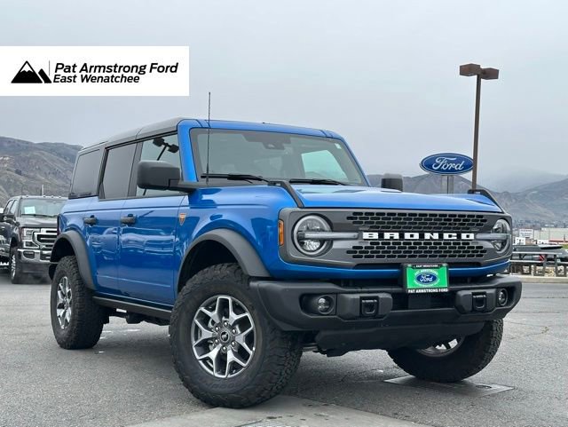 Certified 2025 Ford Bronco Badlands AWD/4WD image 1