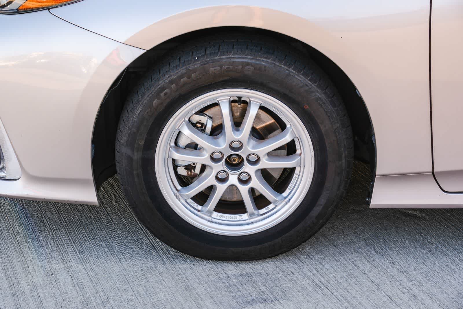 Certified 2022 Toyota Prius Prime LE FWD image 10