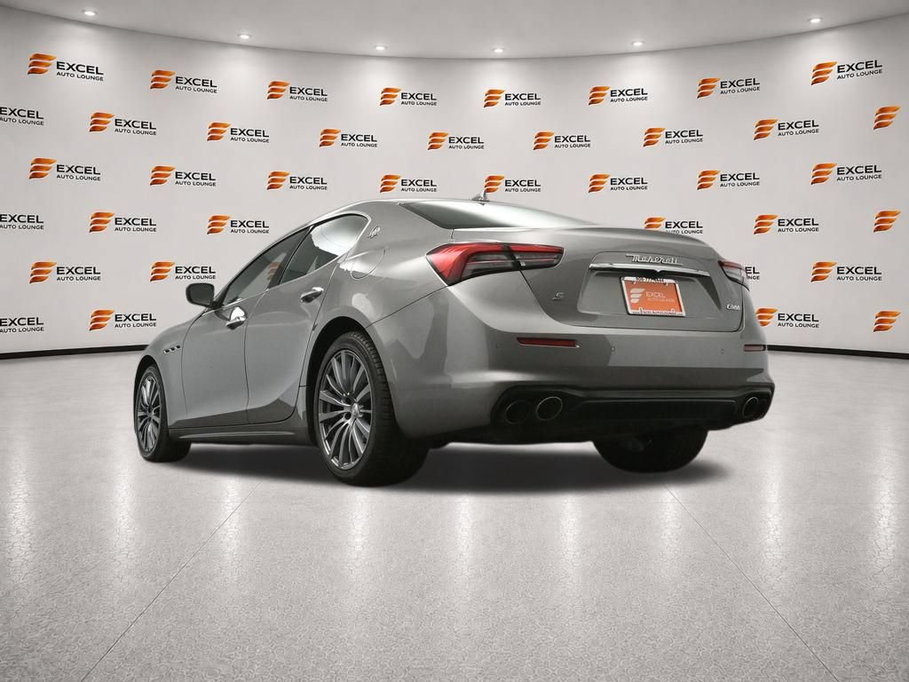 Used 2021 Maserati Ghibli S RWD image 43