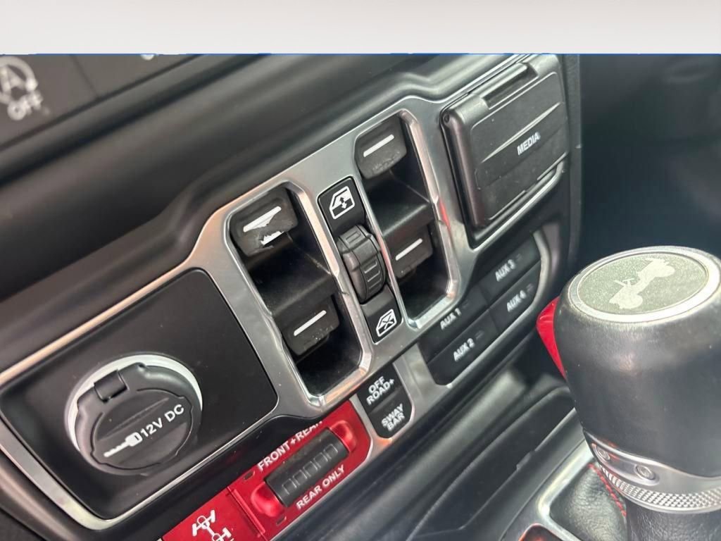 Used 2021 Jeep Wrangler Unlimited Rubicon w/ LED Lighting Group image 19