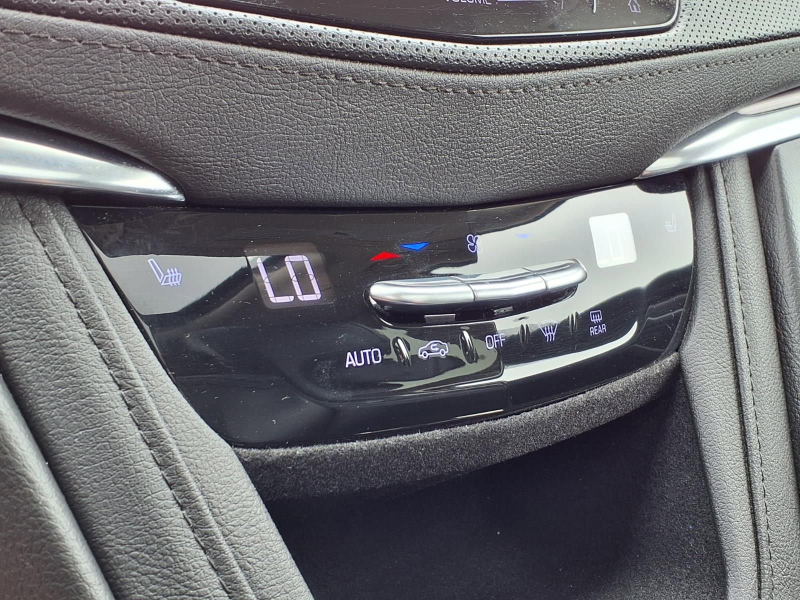 Used 2019 Cadillac XT5 Luxury AWD/4WD image 27