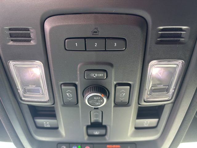 Used 2024 Chevrolet Tahoe High Country image 51