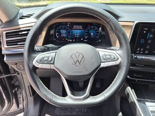 Used 2025 Volkswagen Atlas SE FWD image 22