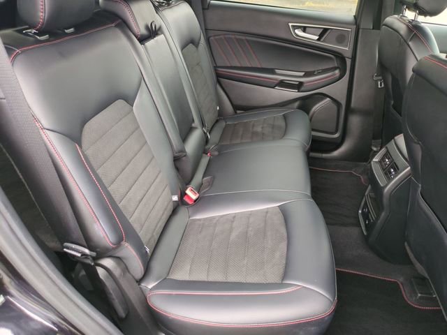 Certified 2024 Ford Edge ST-Line AWD/4WD image 30