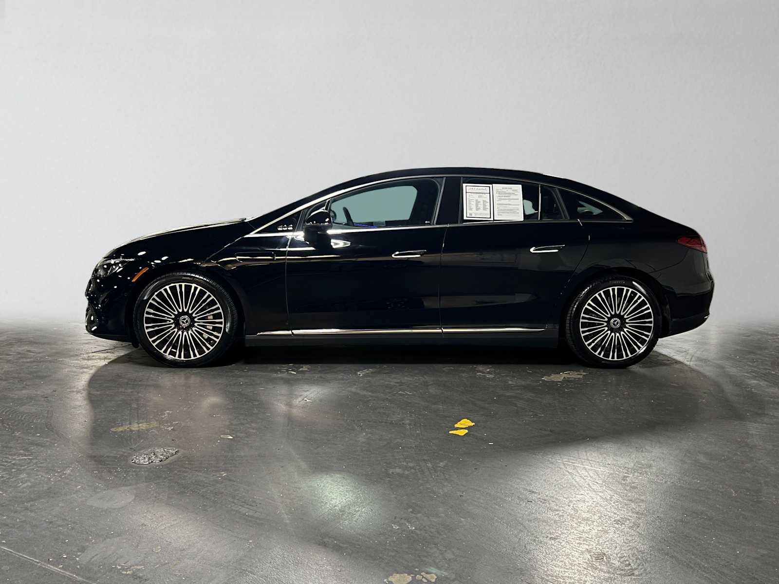 Certified 2026 Mercedes-Benz EQE 320 4MATIC Sedan image 6
