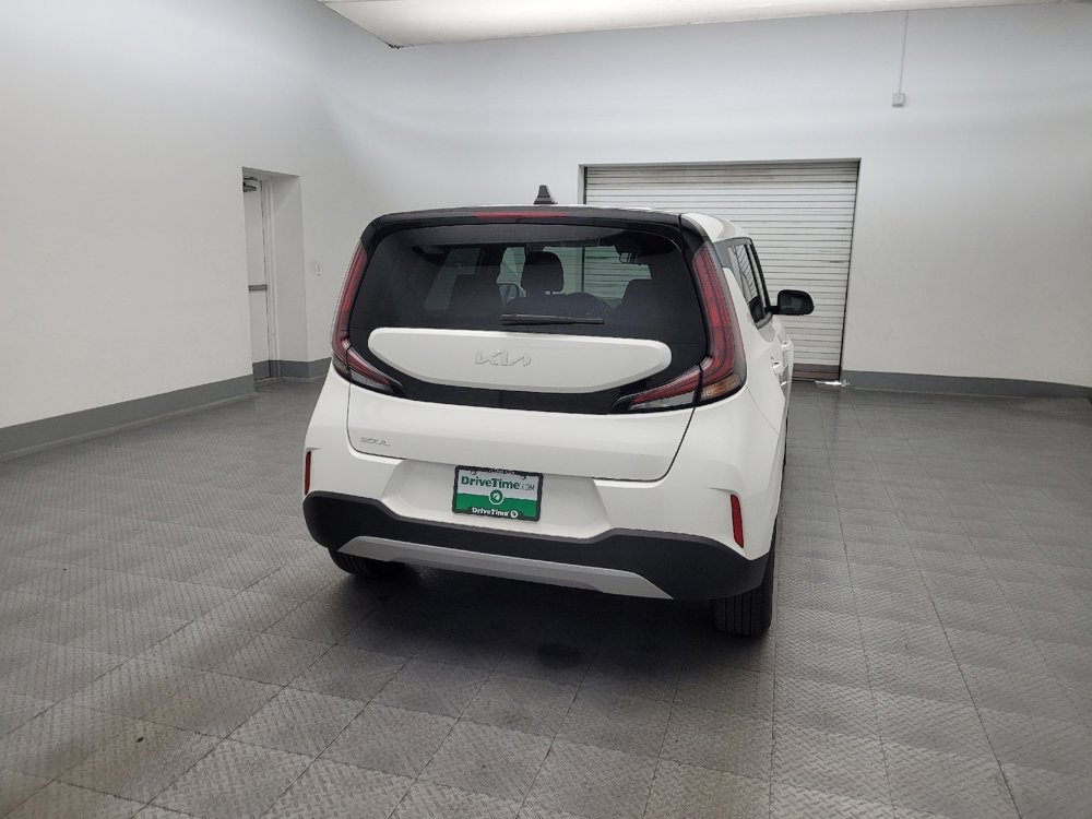 Used 2025 Kia Soul S image 7
