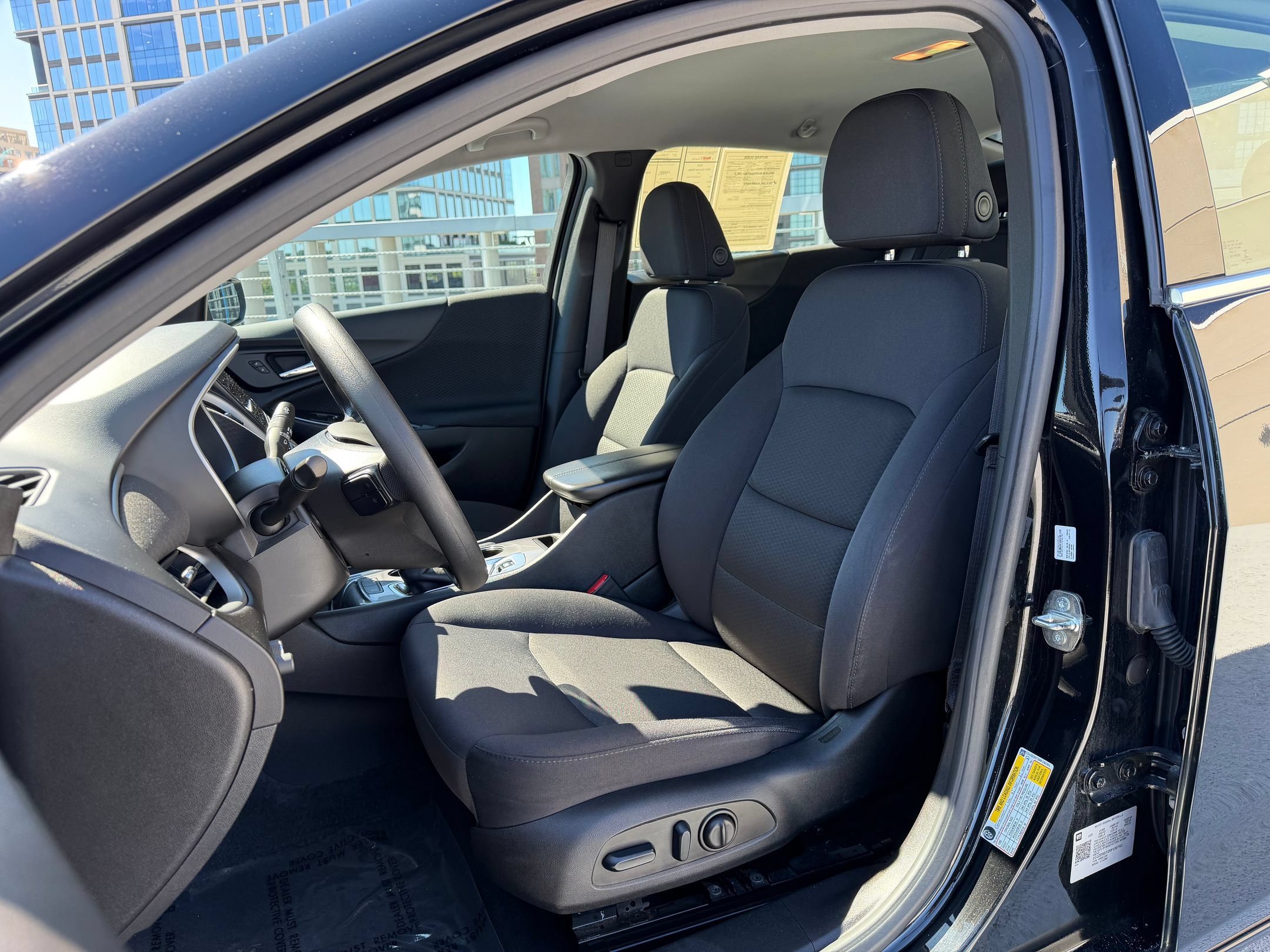 Used 2024 Chevrolet Malibu LT FWD image 5