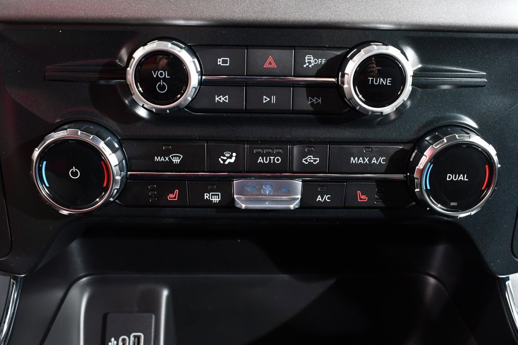 New 2025 Ford F150 XLT w/ Equipment Group 302A MID image 30