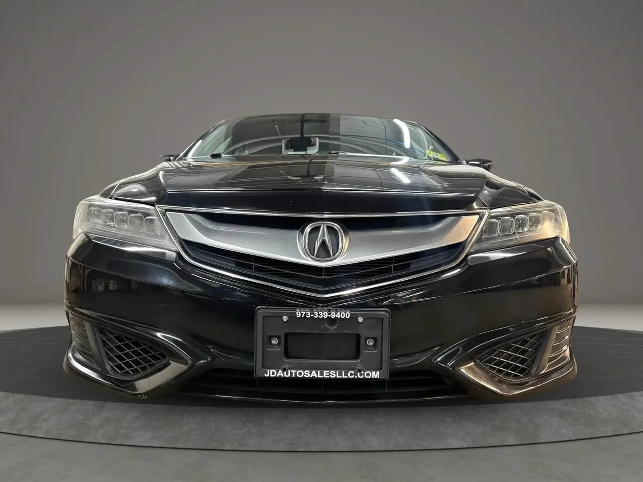Used 2017 Acura ILX FWD image 3