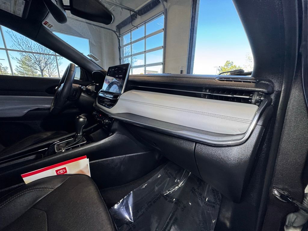 Used 2023 Jeep Compass Limited image 52