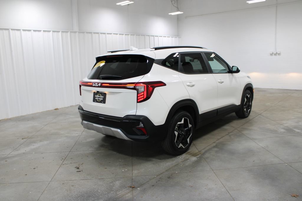 Used 2025 Kia Seltos S image 9