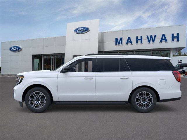 New 2025 Ford Expedition Max Active image 3