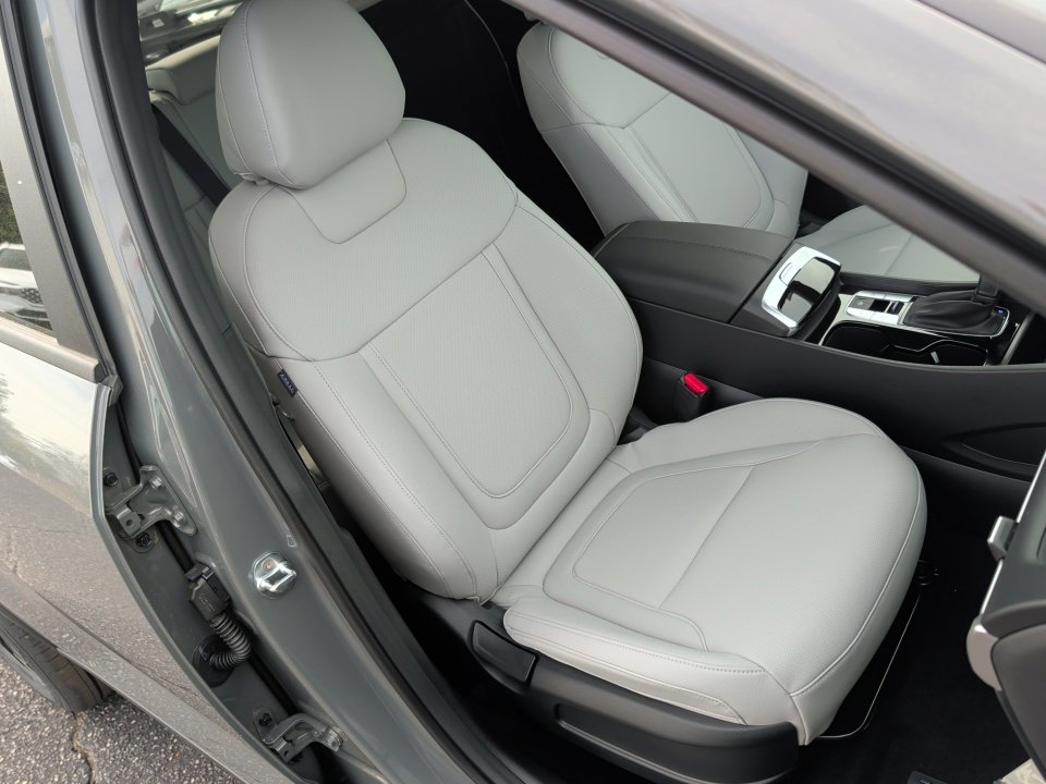 New 2026 Hyundai Santa Cruz SEL FWD image 28