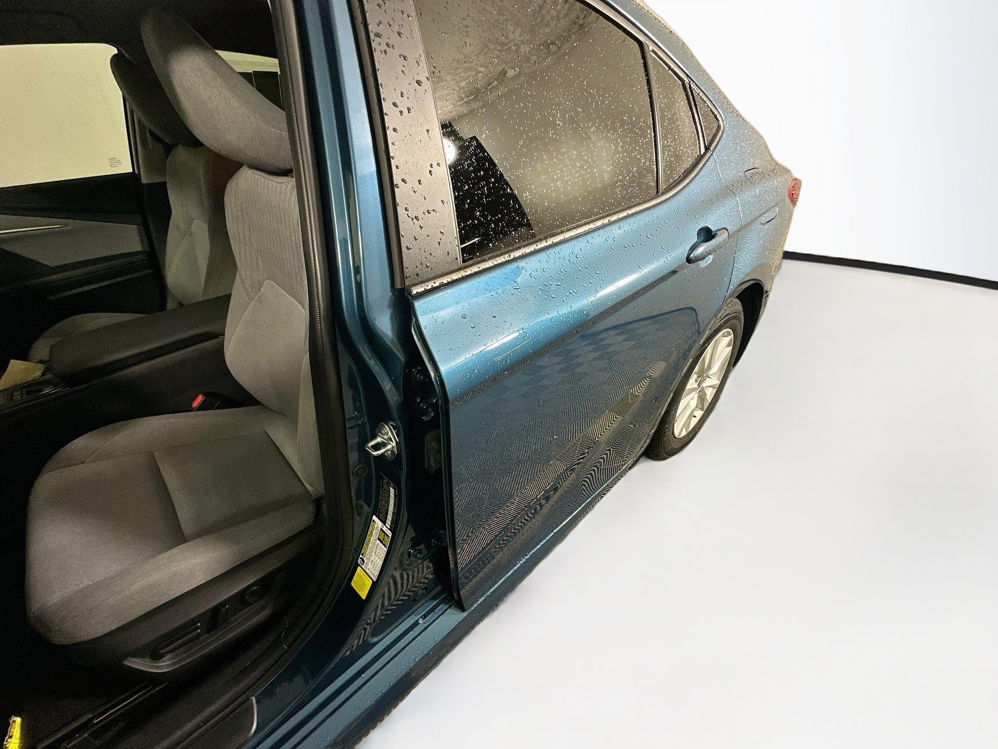 Used 2025 Toyota Camry LE w/ Convenience Package FWD image 12