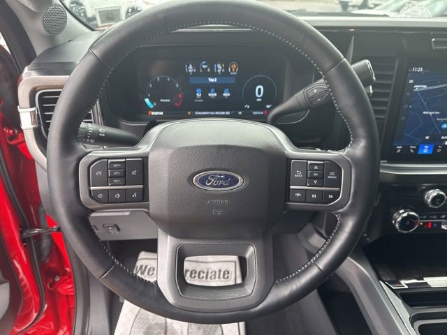 Used 2024 Ford F350 Lariat image 12