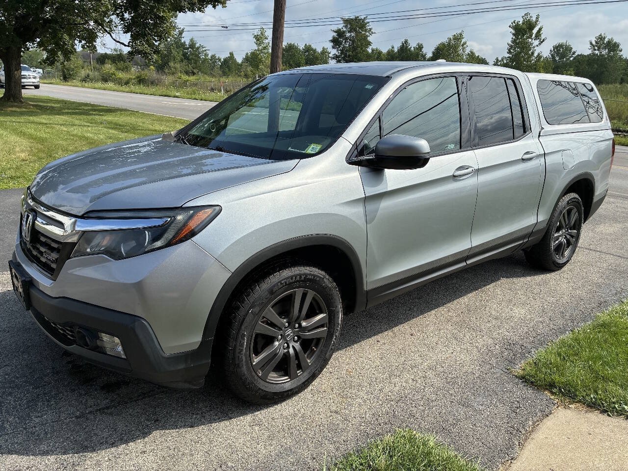Used 2019 Honda Ridgeline Sport image 2