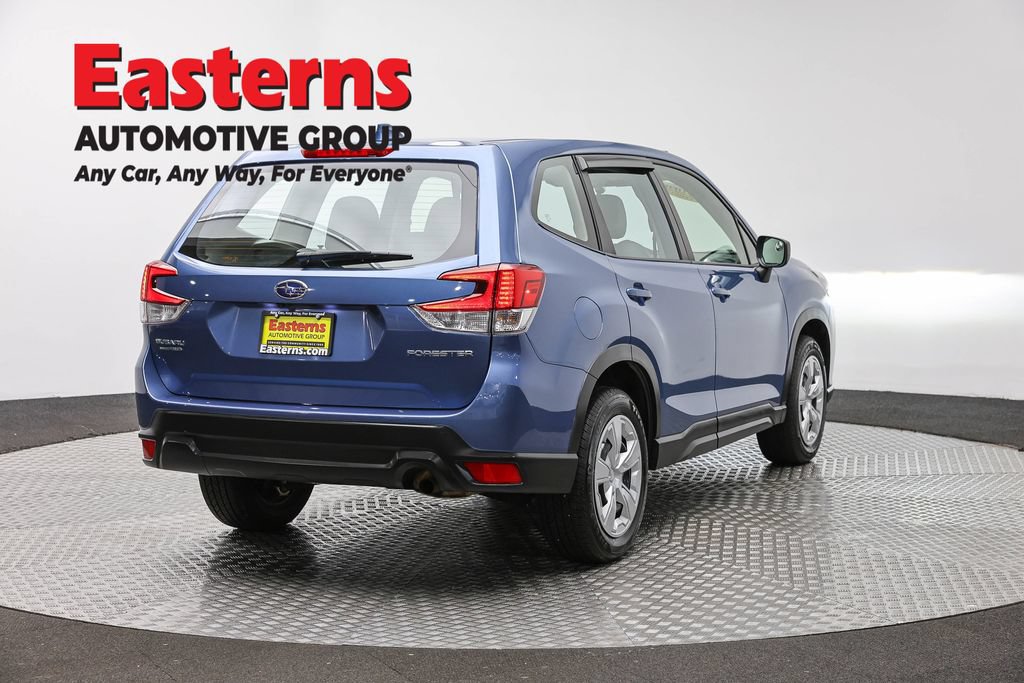 Used 2023 Subaru Forester AWD/4WD image 5
