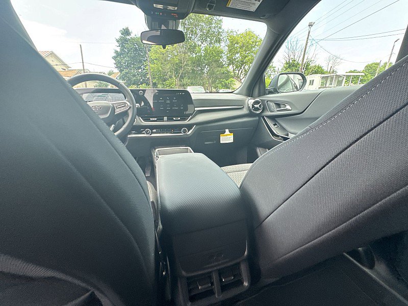 New 2026 Chevrolet Equinox LT w/ Midnight Edition image 11