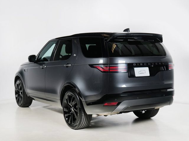 Used 2024 Land Rover Discovery Dynamic SE AWD/4WD image 30