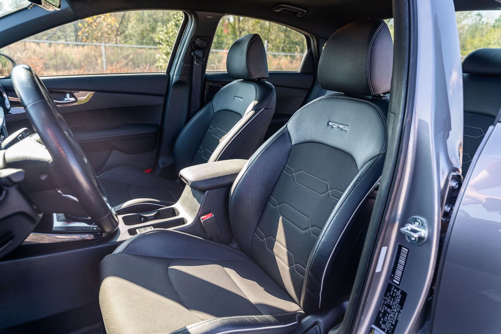 Used 2024 Kia Forte GT-Line image 21