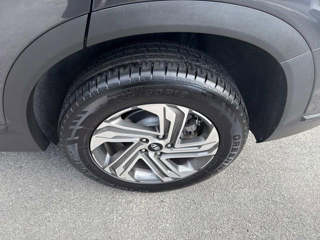 Used 2023 Hyundai Santa Fe SEL w/ Cargo Package image 14