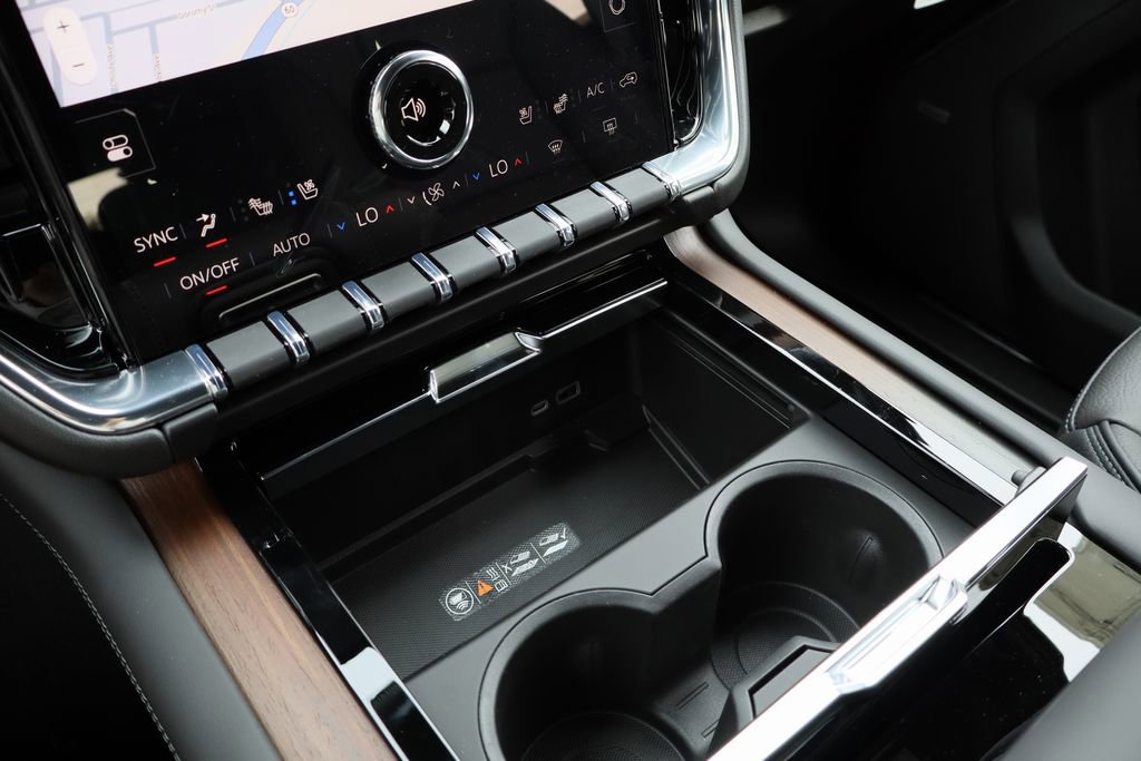 New 2026 GMC Yukon Denali w/ Sun & Power Step Package image 13